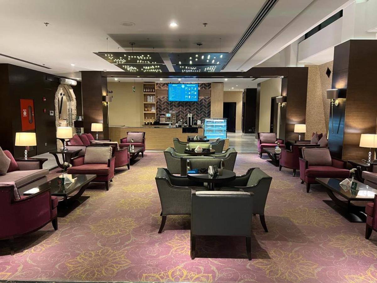 Holiday Inn Tabuk By Ihg Экстерьер фото